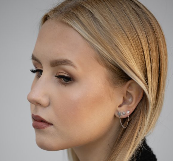 Tiny star stud M