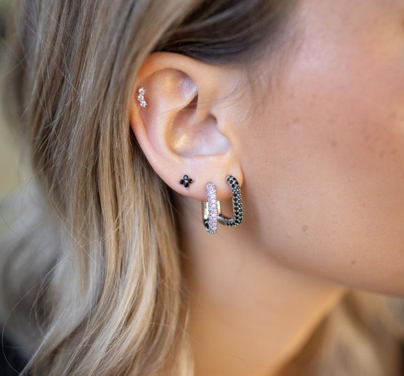 Triple brilant labret