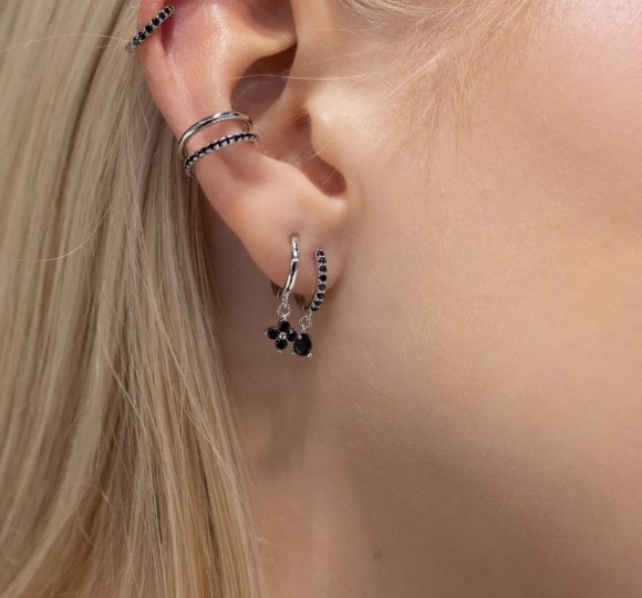 Black zircon hoop S
