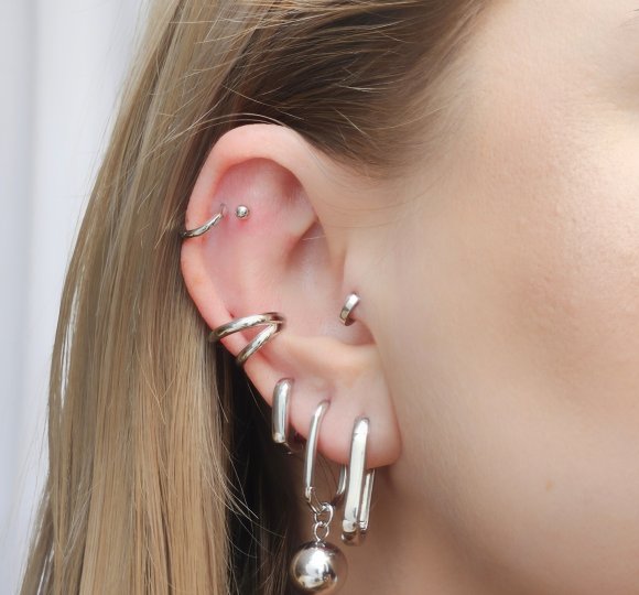 Long oval bead hoop earring ball