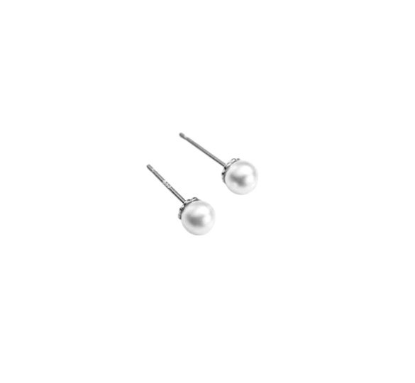 Pearl stud M