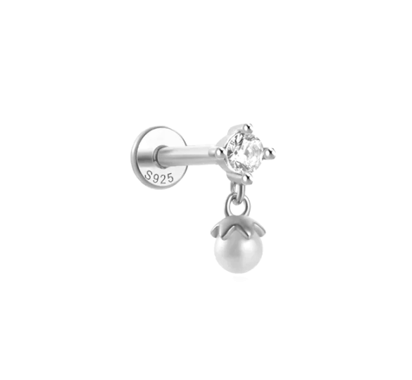 Pearl labret