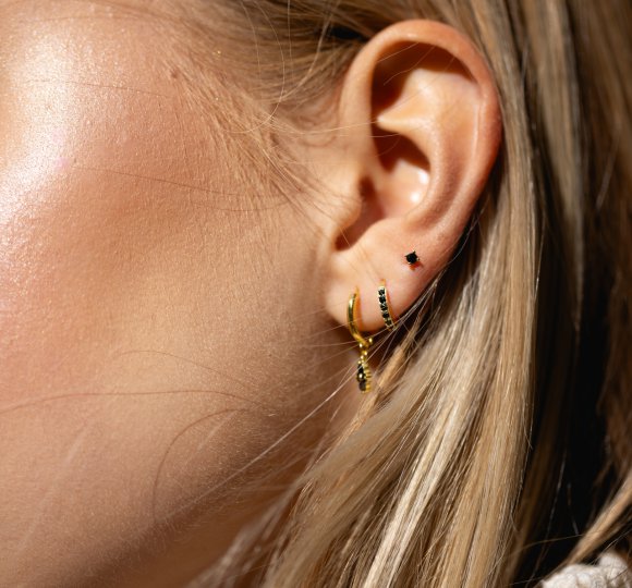 Black zircon hoop XS