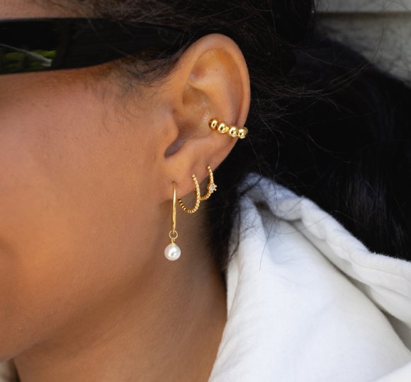 Pearl hoops