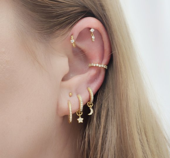 Crystal conch hoop