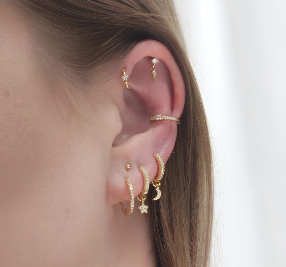 Dot conch hoop