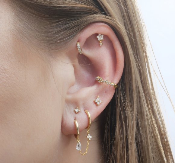 Celestial conch hoop