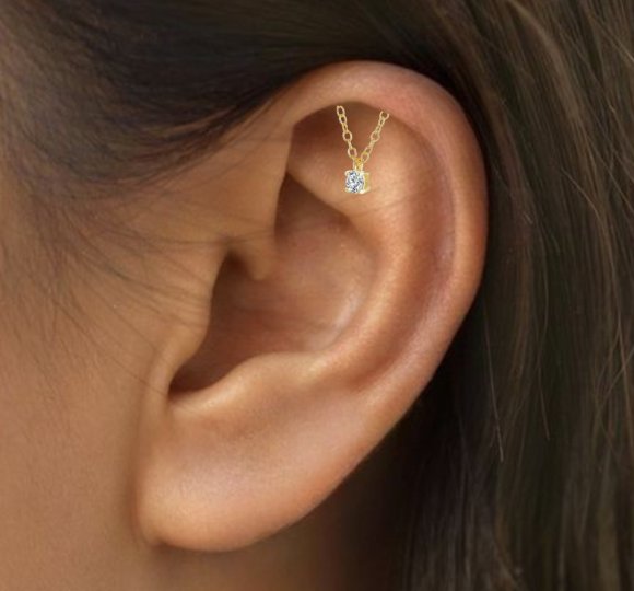 Hidden helix dot - pozłacany kolczyk piercingowy typu labret